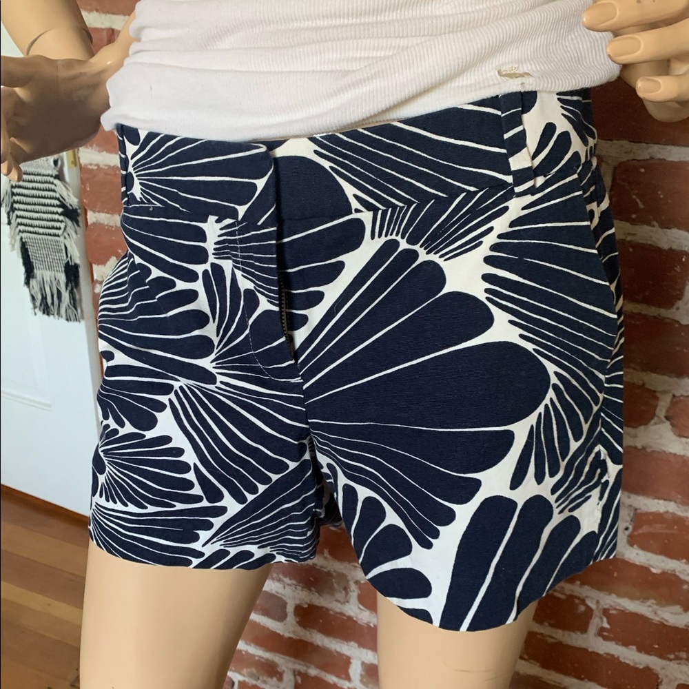 J Crew black & white khaki shorts chinos 4 shell